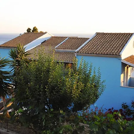 Theophilos Blue Cozy Apartments Agios Georgios Pagon Exterior photo