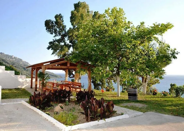 Theophilos Blue Cozy Apartments