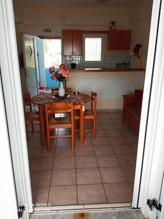 Theophilos Blue Cozy Apartment Agios Georgios Pagon