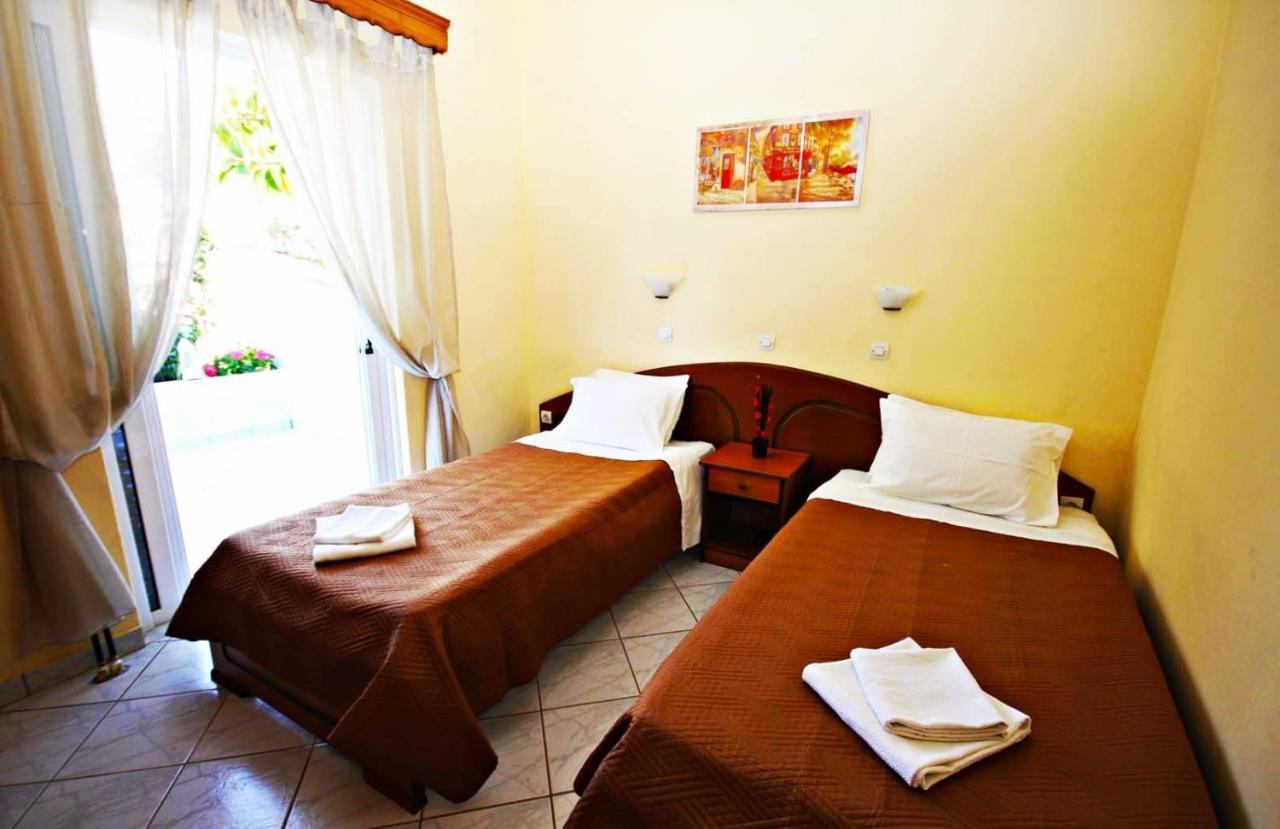 Theophilos Blue Cozy Apartment *