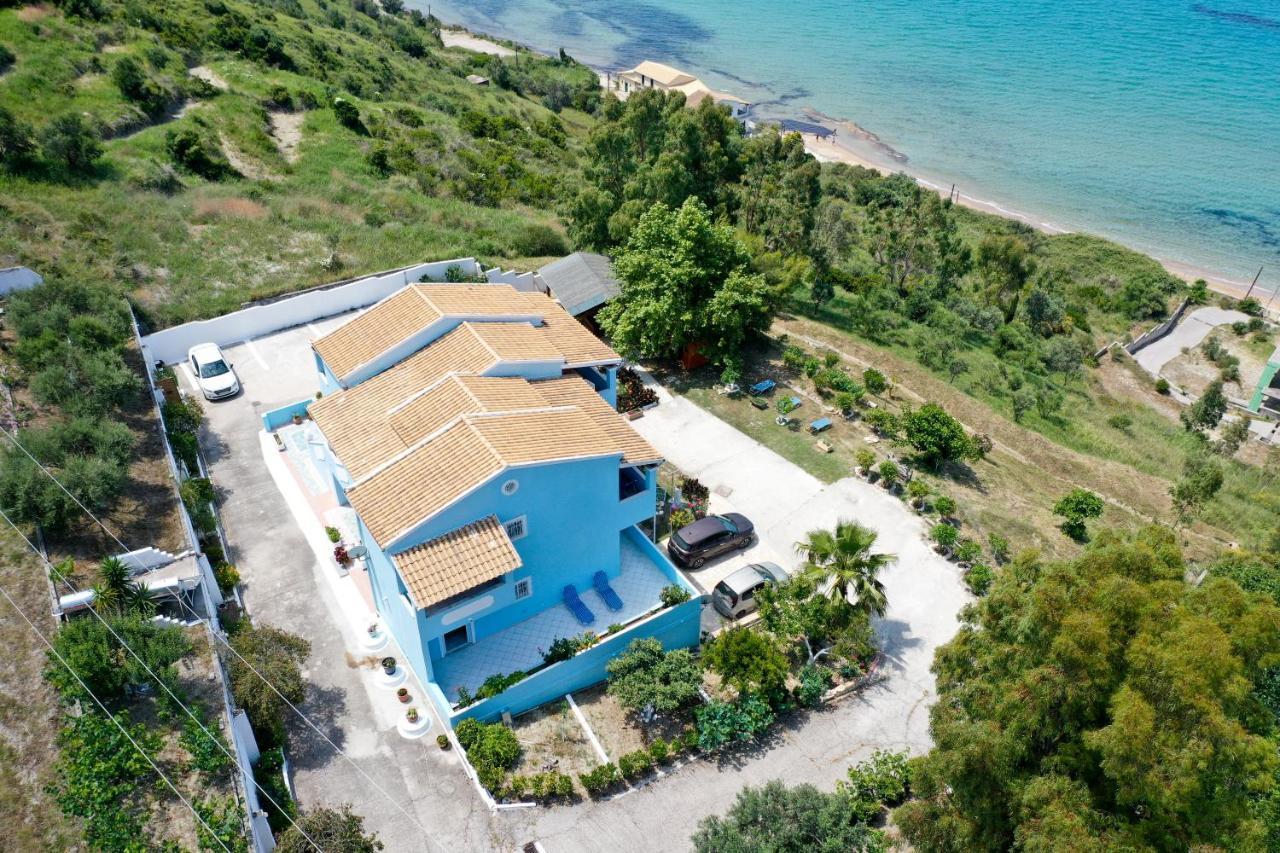 Apartment Theophilos Blue Cozy *