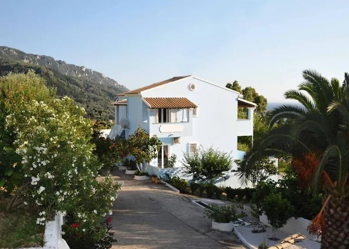 Theophilos Blue Cozy Apartments